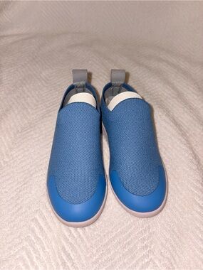 Slip-On Kids Sneakers in Light Blue